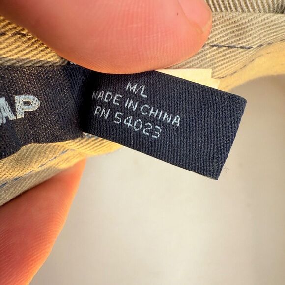 Gap Beige Adjustable Visor, 100% Cotton, "G" embroidered patch front, OSFA EUC - Picture 7 of 16